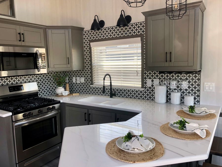 1080 Gray & Blue kitcen