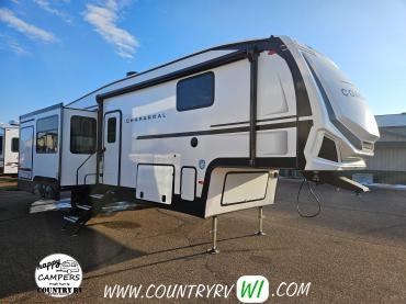 2026 Chaparral Mid Profile  298RLS