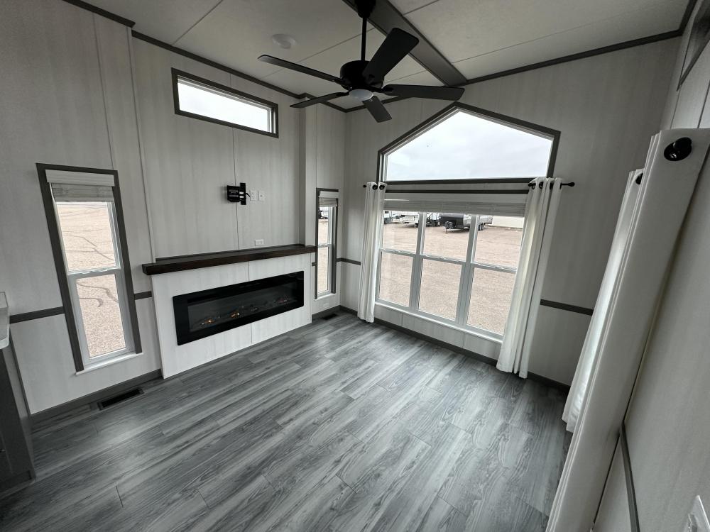 MAIN WALL - Coville Beach