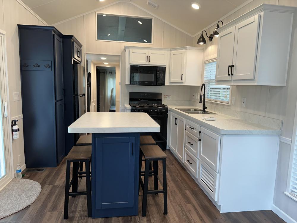 MAIN WALL - Coville Beach 