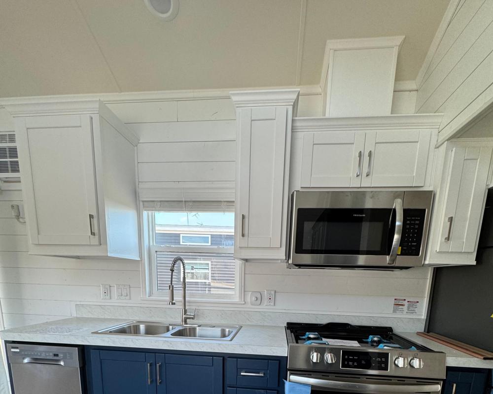 MAIN WALL - UPGRAGE - WHITE PINE TONGUE & GROOVE KIT (living room & kitchen only 