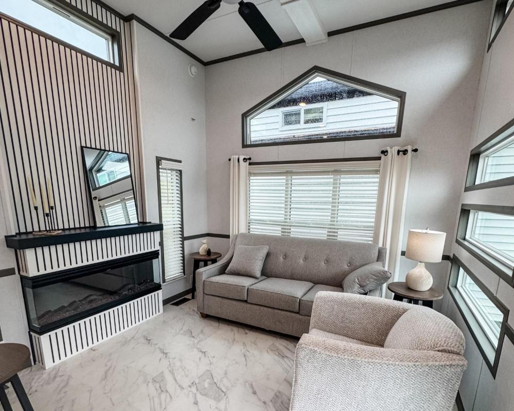 MAIN WALL - STANDARD OPTION - Lorraine Coast