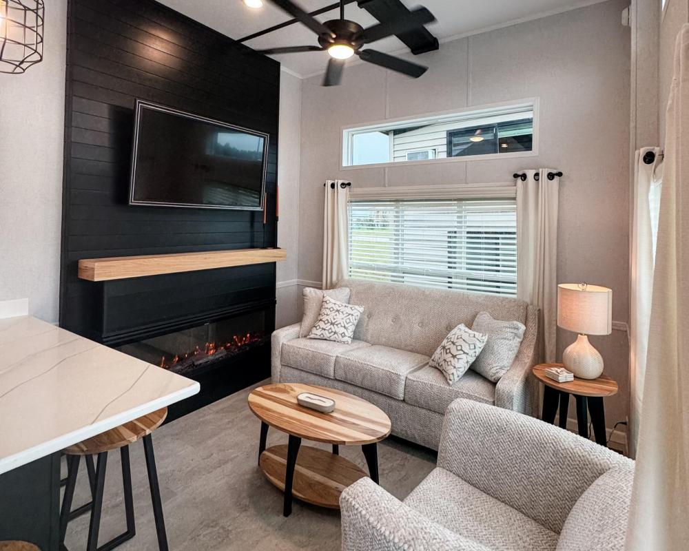 MAIN WALL - STANDARD OPTION - Bermuda Arctic