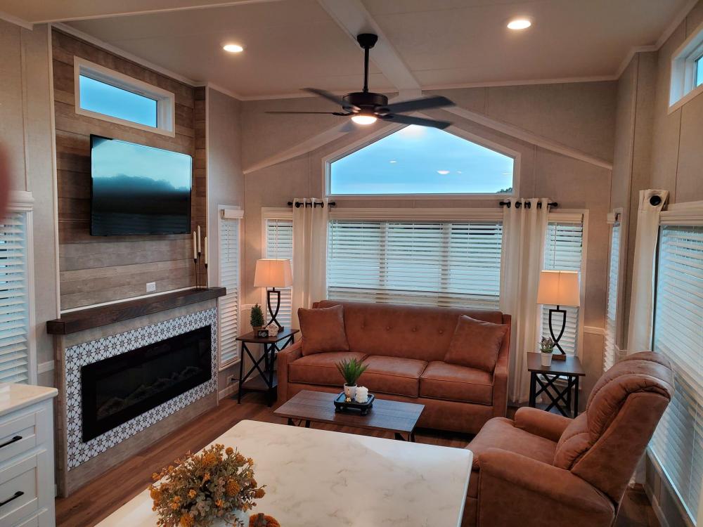 LIVING ROOM FURNITURE - Tobacco