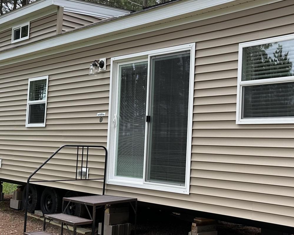 STANDARD - Porch Light (1) Additional can be added