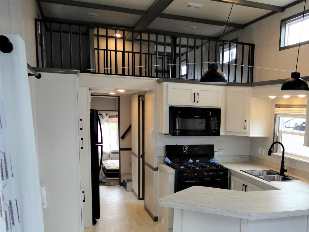 BEAM CEILING - Shown in Gray with Loft & Full Dormers
