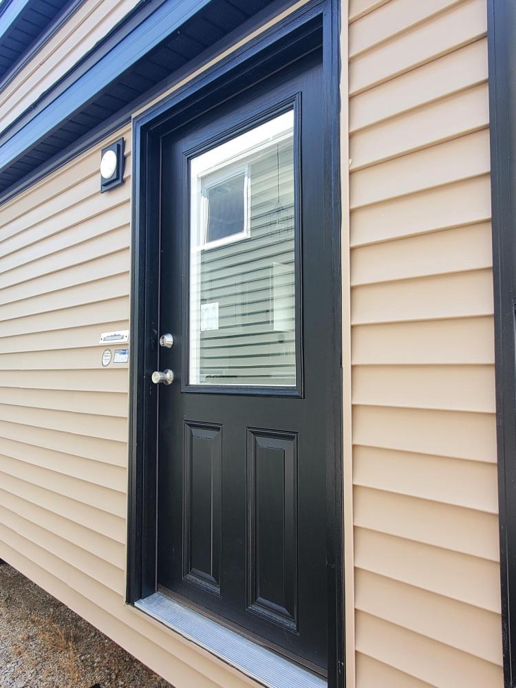 DOOR - OPTIONAL - Rear Entry - Black (screen door n/a in black)