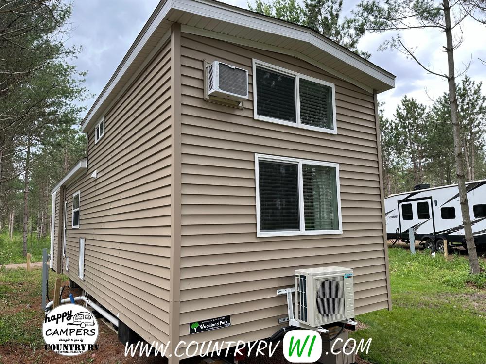   2024 Liberty TR-260L w/Loft Wall