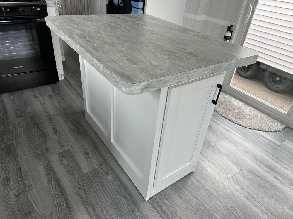 WHITE BARDIGLIO - Standard Option