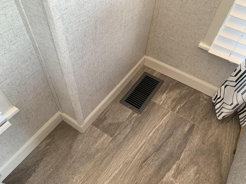   CABINETRY & CLOSET OPTIONS