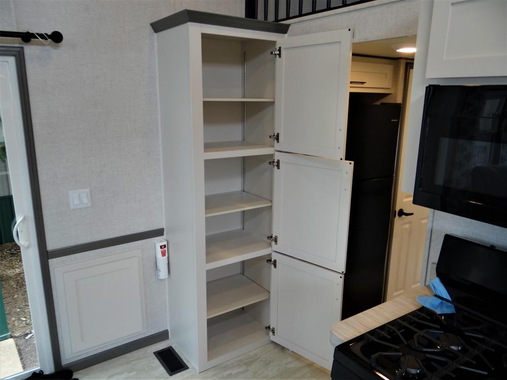 CABINET - Pantry (Wide)