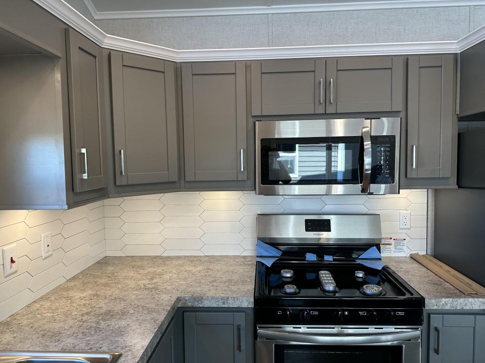 BACKSPLASH - TILE WHITE PICKET