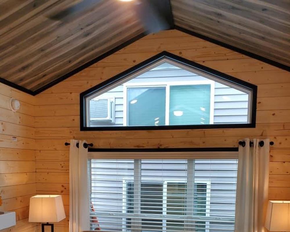 ACCENT CEILING - Tupelo Silver