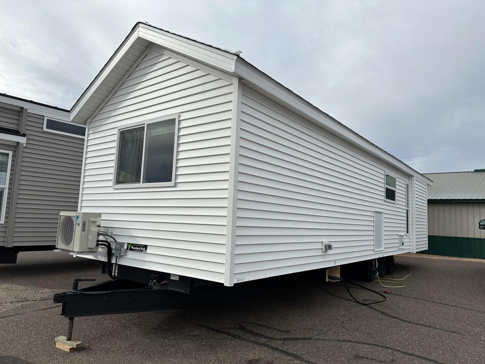 Air Conditioning Mounting Exterior (Non-Loft of FRONT) 