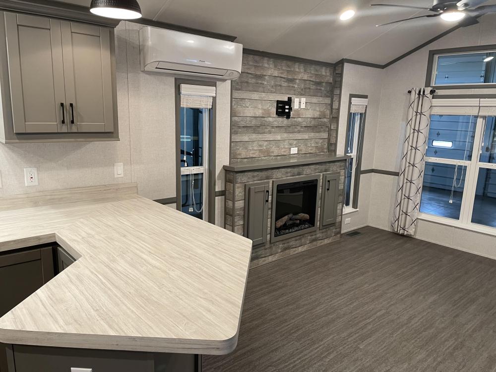 Air Conditioning INTERIOR HEAD mount shown - Non Loft off Door Side