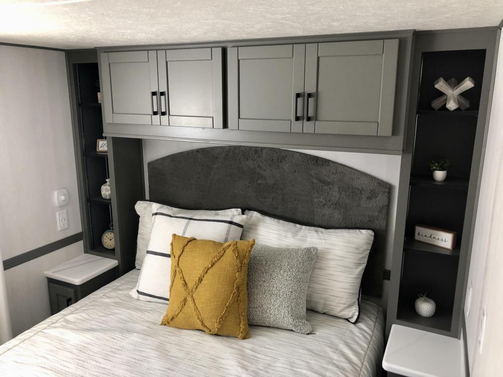 HEADBOARD - Gray