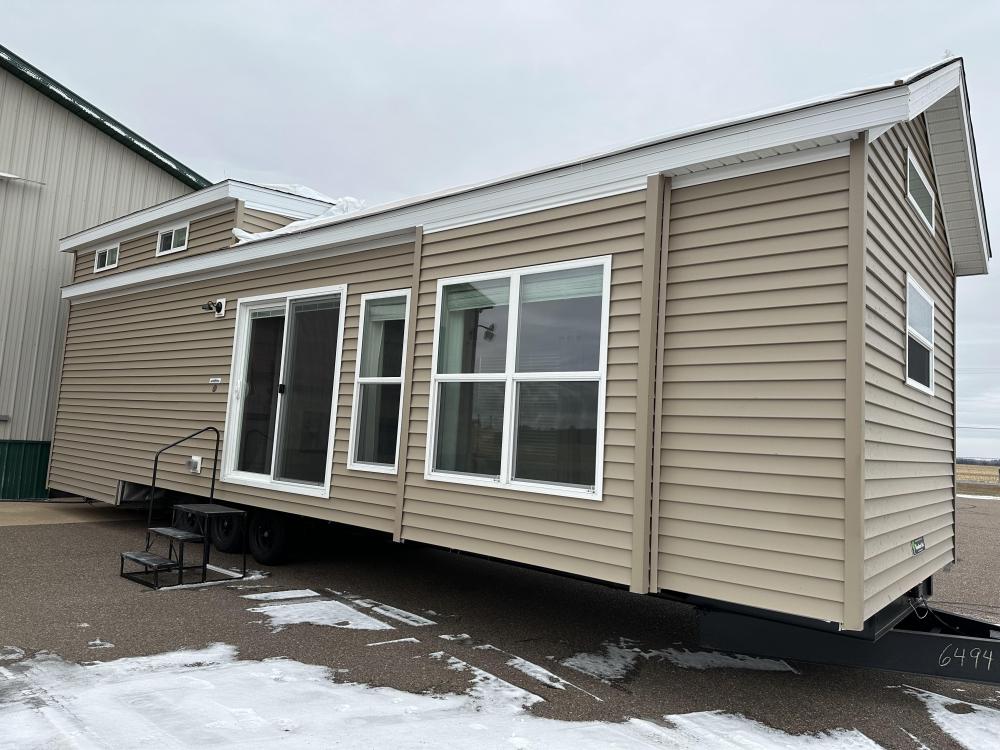   2025 TR-264L Front Kitchen (3 wood colors)